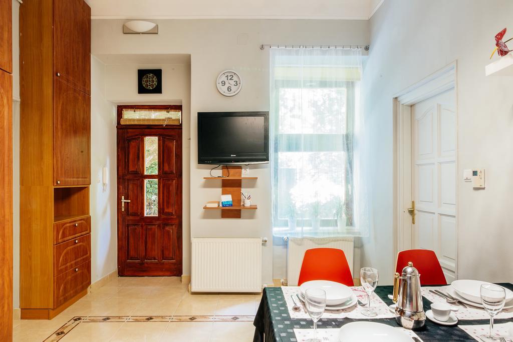 Wind Queen Apartment With Air Condition Budapest Ngoại thất bức ảnh